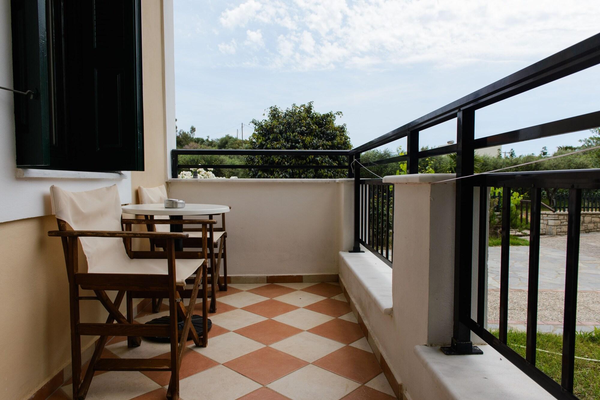 So Nice Hotel Μαραθόκαμπος Εξωτερικό φωτογραφία