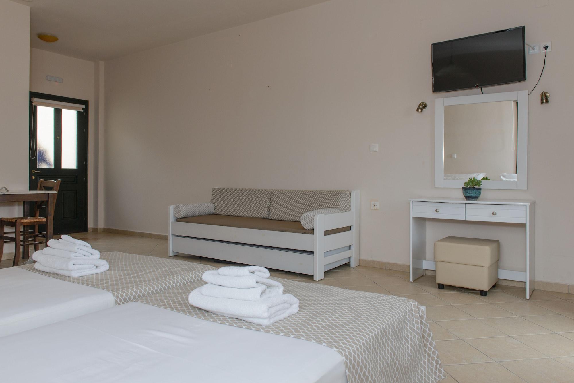 So Nice Hotel Μαραθόκαμπος Εξωτερικό φωτογραφία