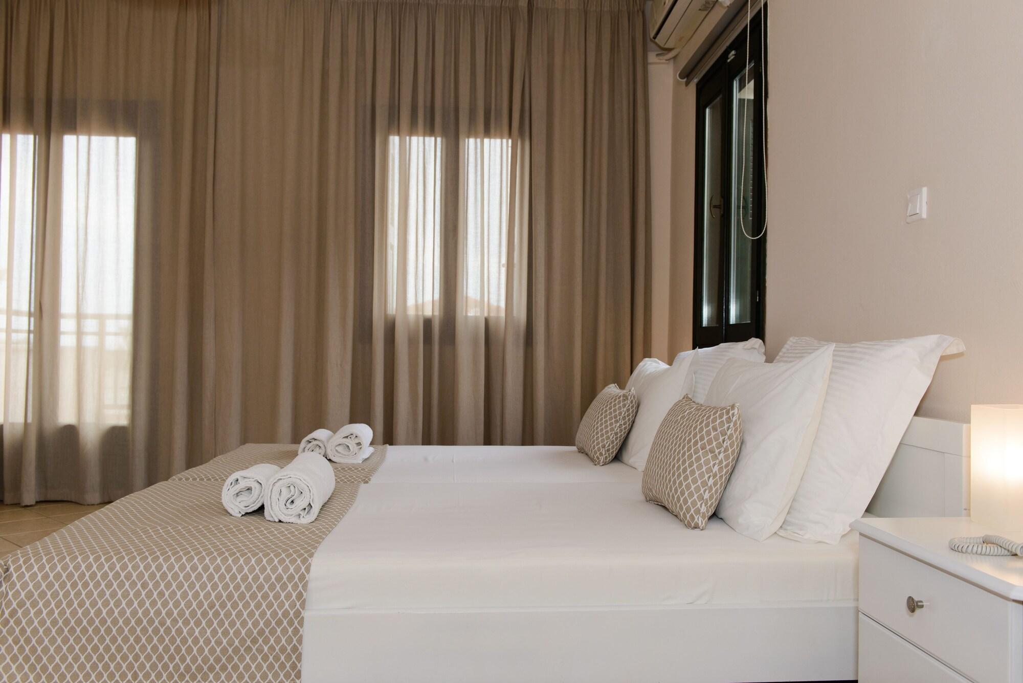 So Nice Hotel Μαραθόκαμπος Εξωτερικό φωτογραφία