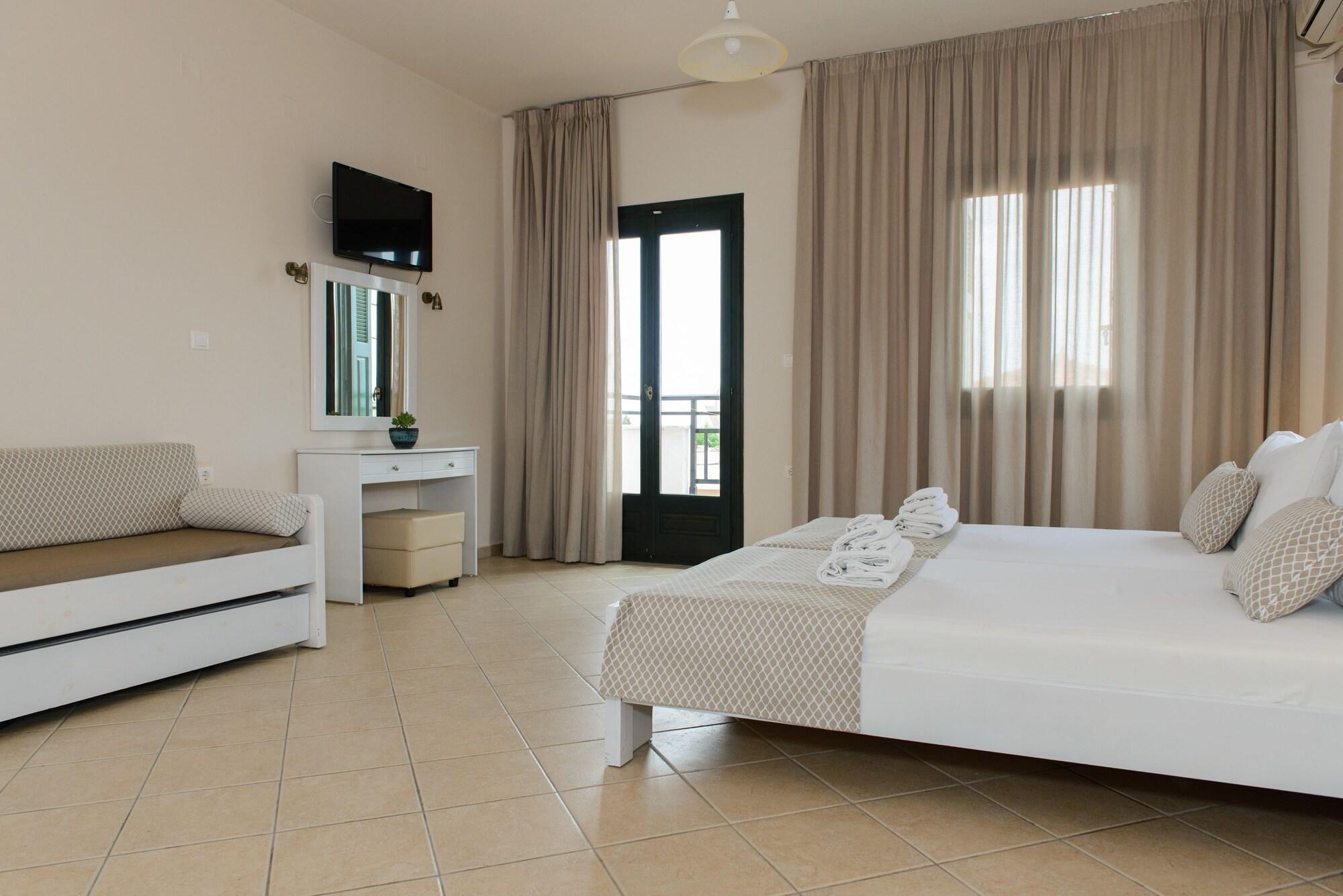 So Nice Hotel Μαραθόκαμπος Εξωτερικό φωτογραφία