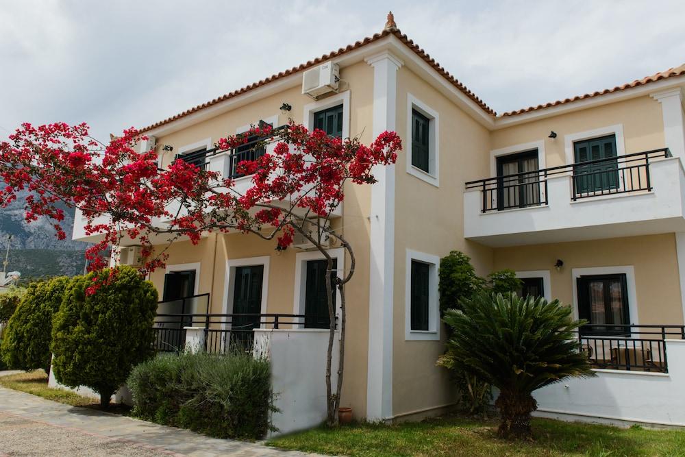 So Nice Hotel Μαραθόκαμπος Εξωτερικό φωτογραφία