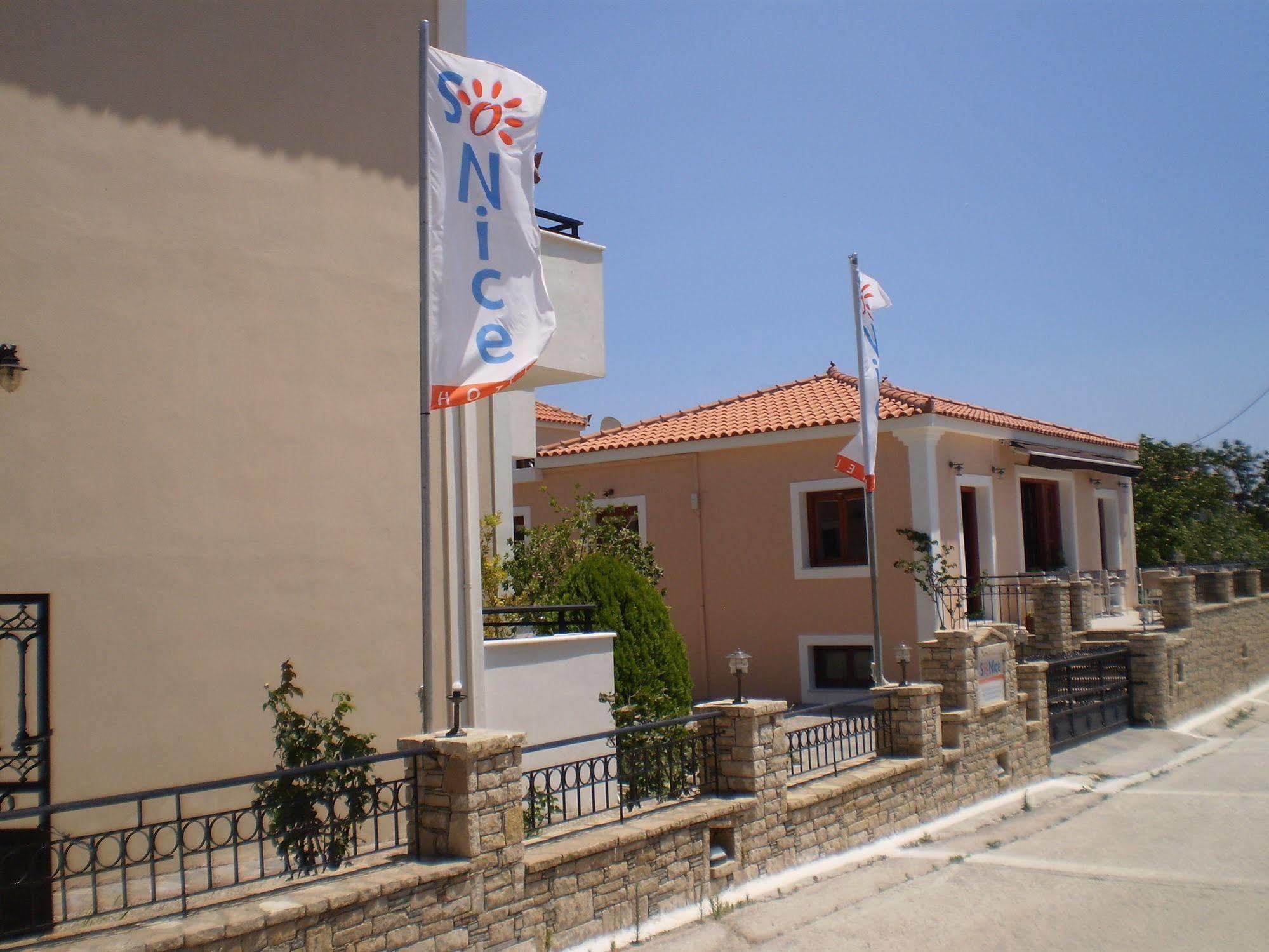 So Nice Hotel Μαραθόκαμπος Εξωτερικό φωτογραφία